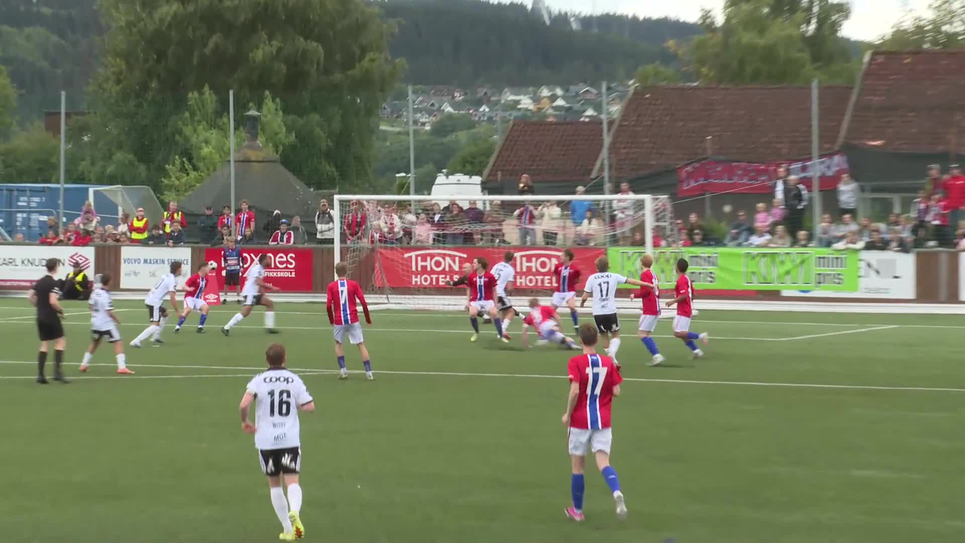 National–Rosenborg, 0–9